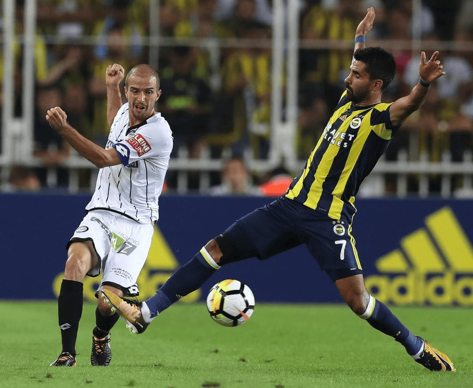 九游会9games-关于清晨费耶诺德备战欧超杯，扳平良机细节曝光，目标明确，轮换策略成焦点的信息