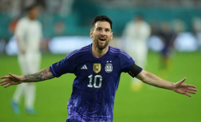 包含国际比赛日里尔调整名单以备社区盾；单刀错失环节打磨；悬念犹存；心理建设被强调的词条